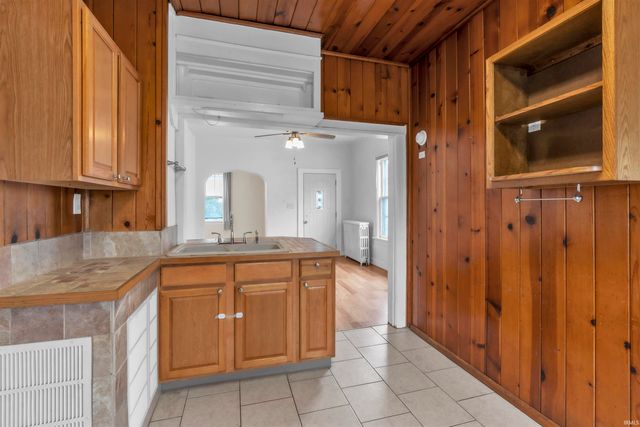 1305 Sinclair, Fort Wayne, IN 46808