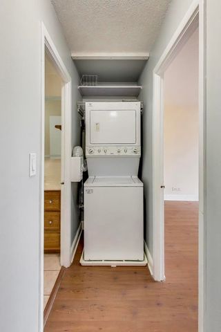 2000 Saint Regis Drive 3G, Lombard, IL 60148