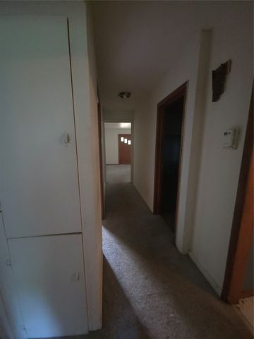 3322 W 38TH Street, Erie, PA 16506