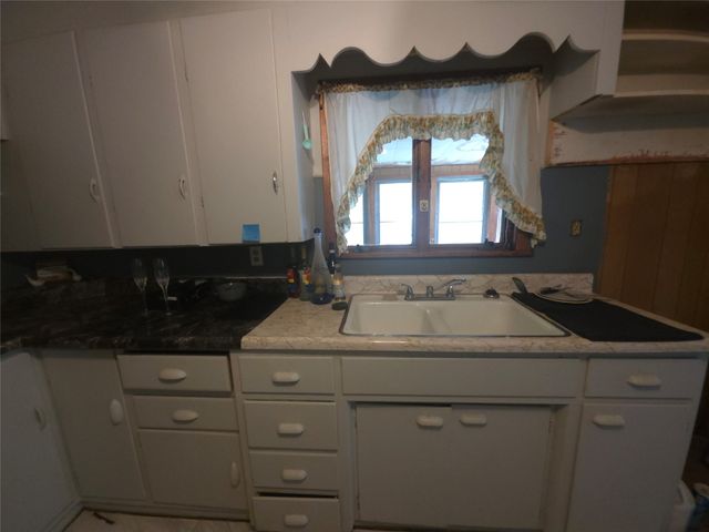 3322 W 38TH Street, Erie, PA 16506