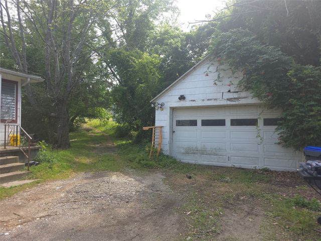 3322 W 38TH Street, Erie, PA 16506