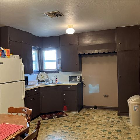 4902 Hakel, Corpus Christi, TX 78415