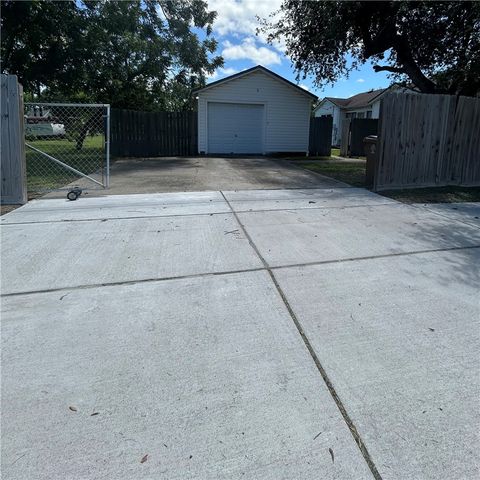 4902 Hakel, Corpus Christi, TX 78415