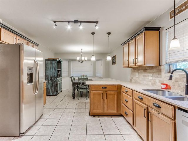 1508 NE 2nd Street, Moore, OK 73160