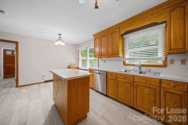 16301 Capps Road, Charlotte, NC 28278