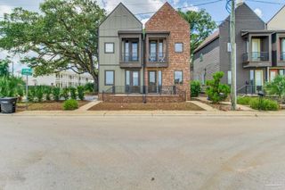 379 S Clubbs St, Pensacola, FL 32502