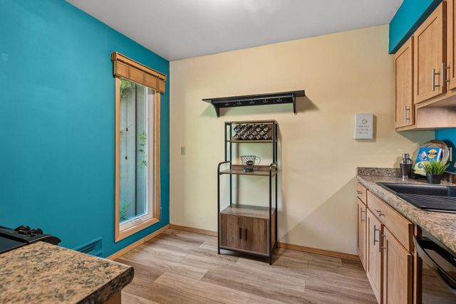 318 E 44th Street, Minneapolis, MN 55409