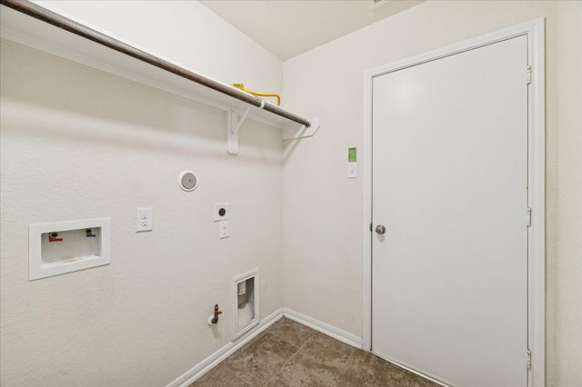 8211 Pastel Dawn Trace, Houston, TX 77049