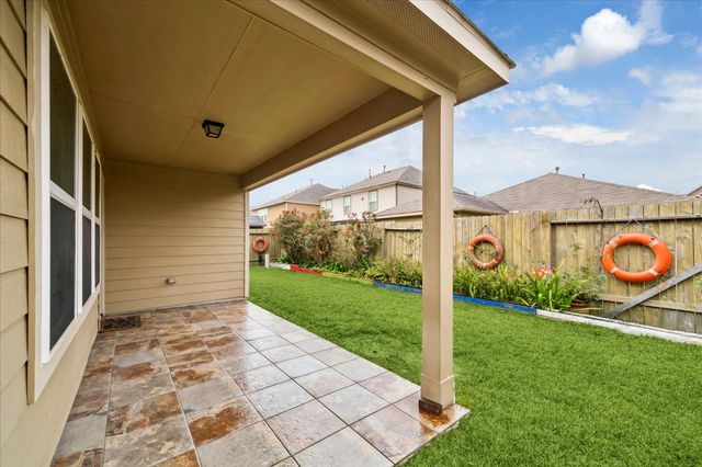 8211 Pastel Dawn Trace, Houston, TX 77049