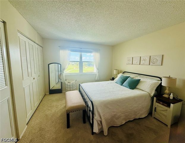 1580 Pine Valley DR 404, Fort Myers, FL 33907
