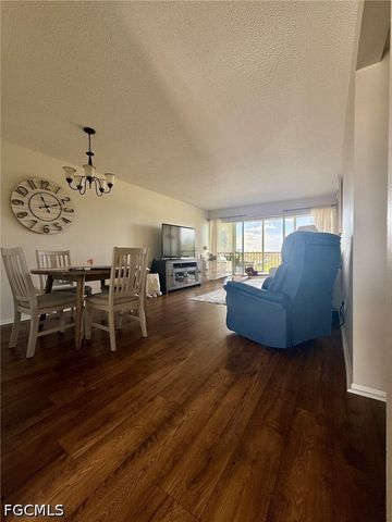 1580 Pine Valley DR 404, Fort Myers, FL 33907