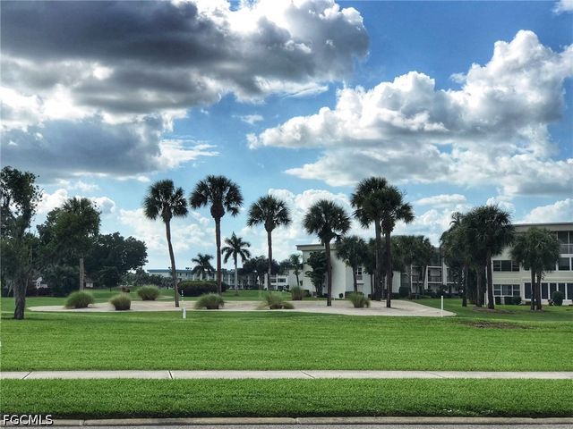 1580 Pine Valley DR 404, Fort Myers, FL 33907