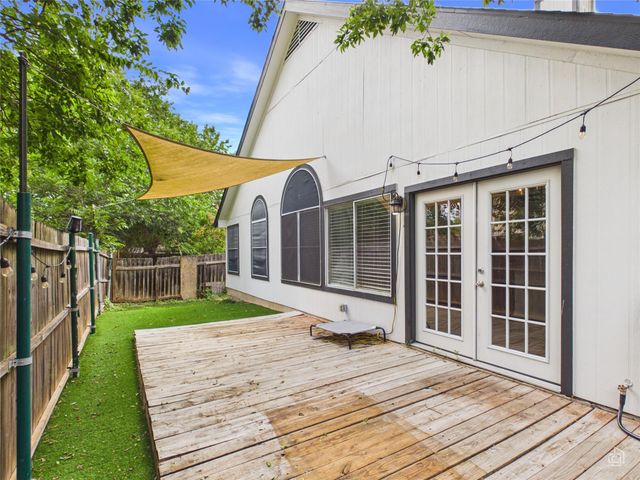 7400 Crepe Myrtle DR, Austin, TX 78744
