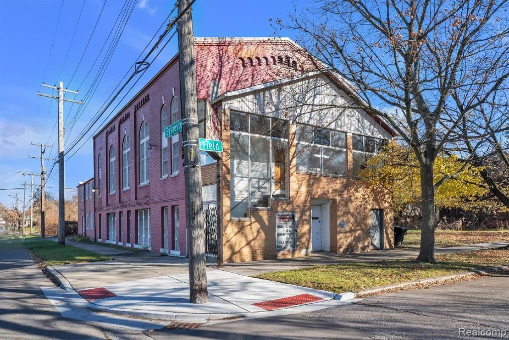 3768 Field Street, Detroit, MI 48214