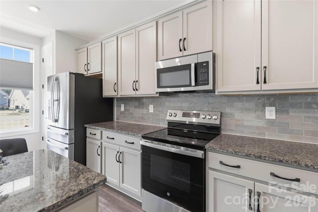 4331 Moxie Way, Charlotte, NC 28215