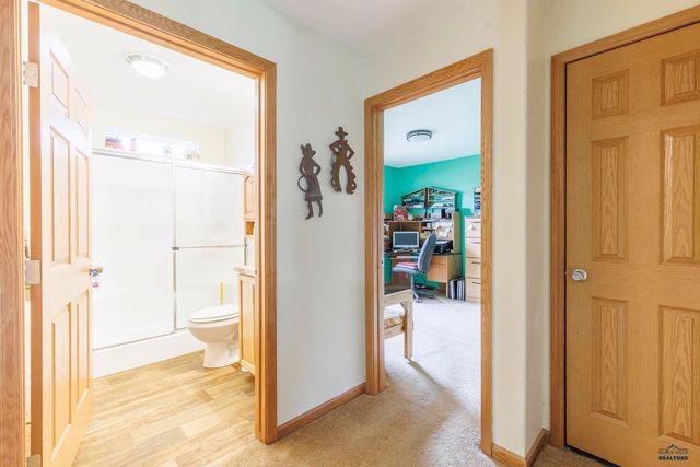 23033 HISEGA RD, Rapid City, SD 57702