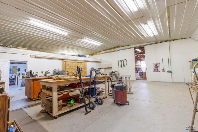 23033 HISEGA RD, Rapid City, SD 57702
