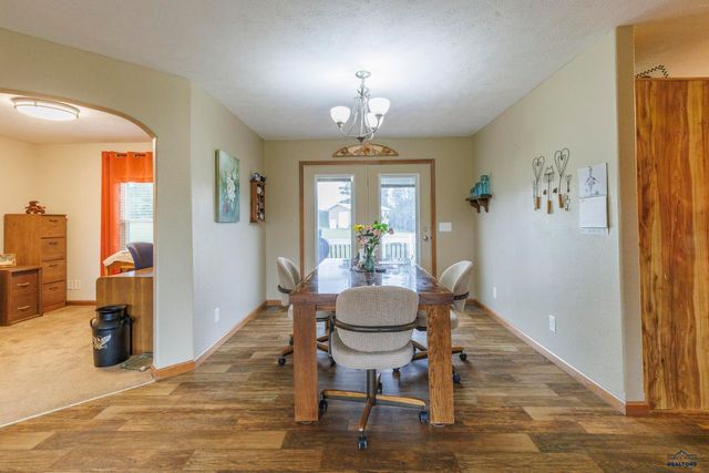 23033 HISEGA RD, Rapid City, SD 57702