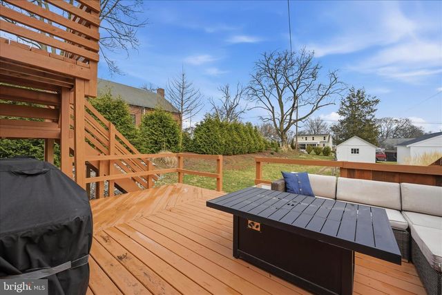 345 N HANOVER ST, Elizabethtown, PA 17022