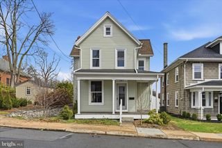 345 N HANOVER ST, Elizabethtown, PA 17022