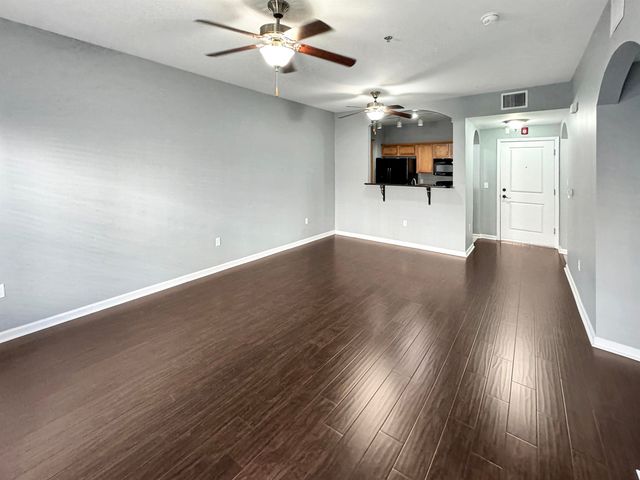 665 Tennessee St Apt 306, Memphis, TN 38103