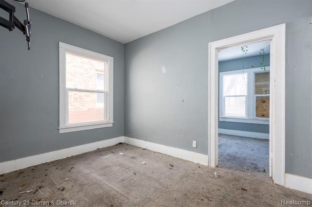 12440 Mendota Street, Detroit, MI 48204