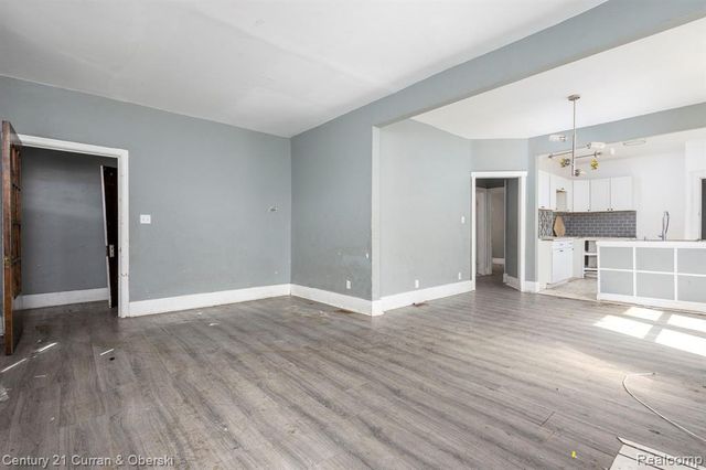 12440 Mendota Street, Detroit, MI 48204