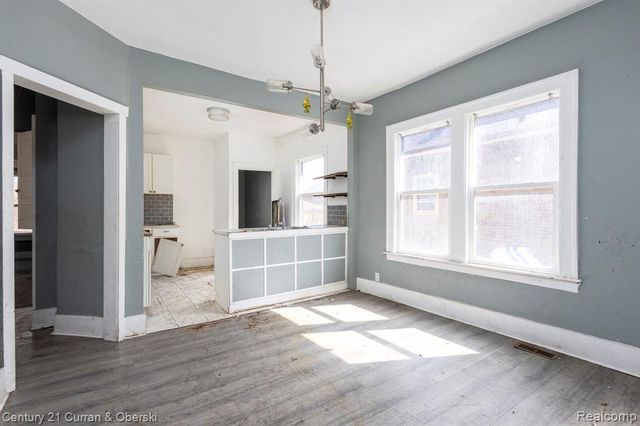 12440 Mendota Street, Detroit, MI 48204