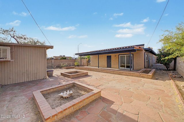 4101 S Kostka Avenue, Tucson, AZ 85714