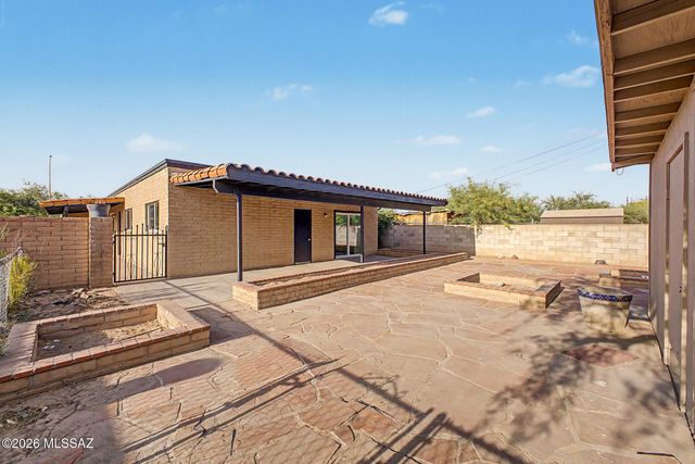 4101 S Kostka Avenue, Tucson, AZ 85714