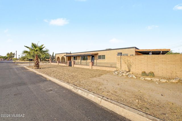 4101 S Kostka Avenue, Tucson, AZ 85714