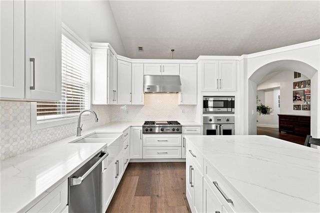 2003 Jameson Circle, Lawrenceville, GA 30043