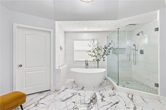 2003 Jameson Circle, Lawrenceville, GA 30043