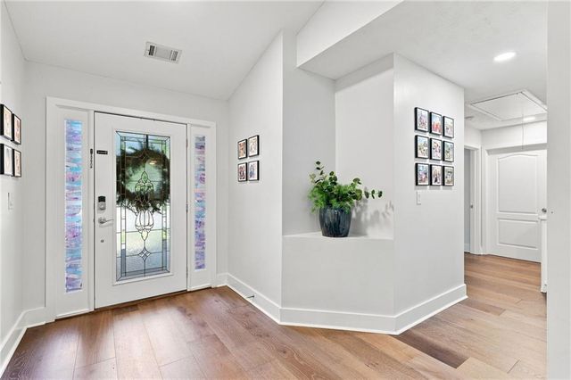 2003 Jameson Circle, Lawrenceville, GA 30043