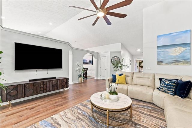 2003 Jameson Circle, Lawrenceville, GA 30043