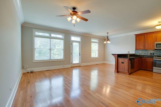 6421 NW Lincoln Park Place NW, Huntsville, AL 35806