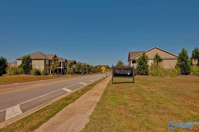 6421 NW Lincoln Park Place NW, Huntsville, AL 35806