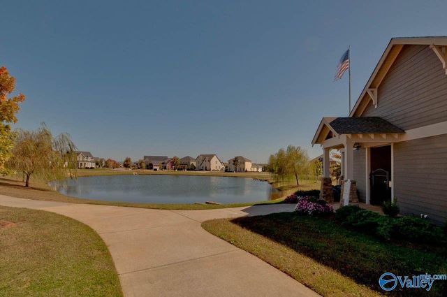 6421 NW Lincoln Park Place NW, Huntsville, AL 35806