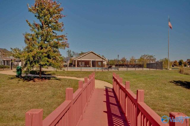 6421 NW Lincoln Park Place NW, Huntsville, AL 35806