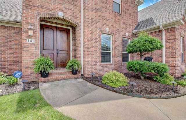 141 Mountain Valley Drive, Maumelle, AR 72113