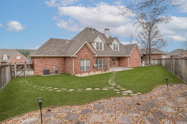 141 Mountain Valley Drive, Maumelle, AR 72113