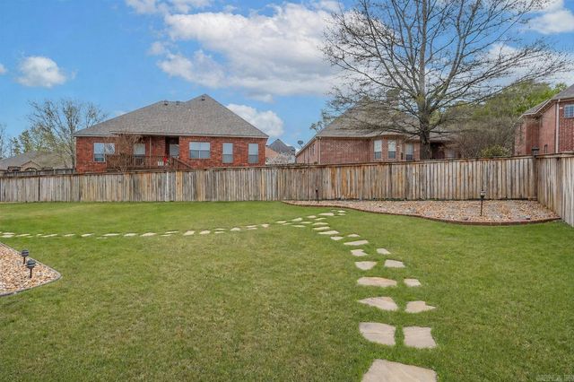 141 Mountain Valley Drive, Maumelle, AR 72113