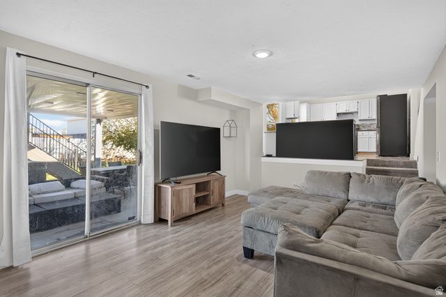5136 W GASKILL WAY, West Jordan, UT 84081