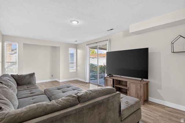 5136 W GASKILL WAY, West Jordan, UT 84081