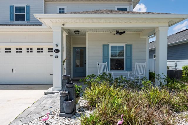 121 Nighthawk Lane, Palm Coast, FL 32164