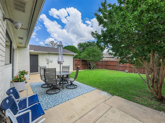5121 Pruitt Drive, The Colony, TX 75056