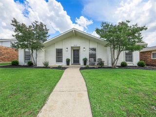 5121 Pruitt Drive, The Colony, TX 75056