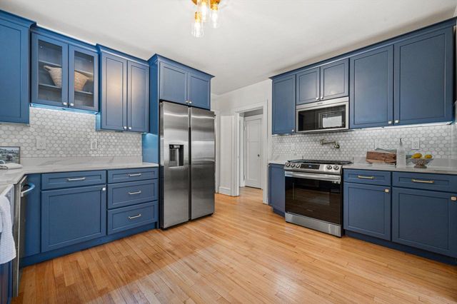 1828 N 48th STREET, Milwaukee, WI 53208