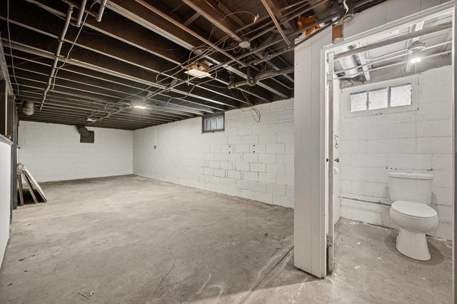 1828 N 48th STREET, Milwaukee, WI 53208