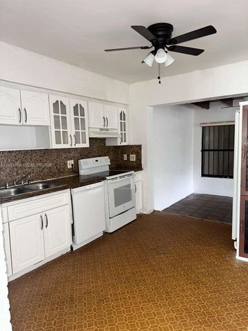 576 NW 147th St 576, Miami, FL 33168